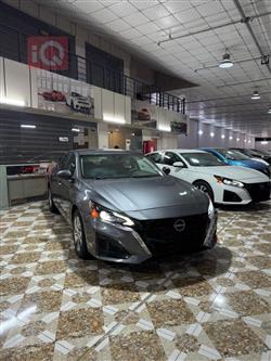 نيسان ألتيما